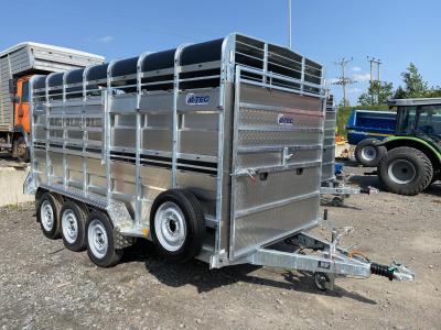 M-Tec 14ft Livestock Trailer with Decks