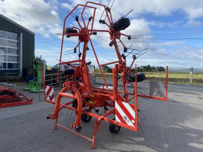 Kuhn GF 642 6 Rotor Tedder