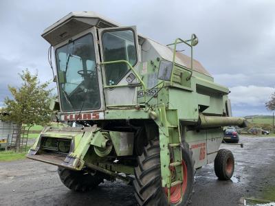 Claas Dominator 86 Combine Harvester