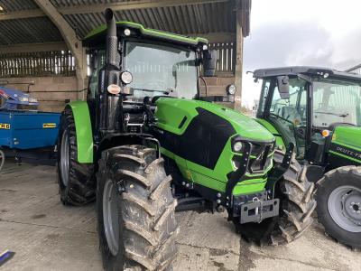 Deutz-Fahr 5125 c/w Loader