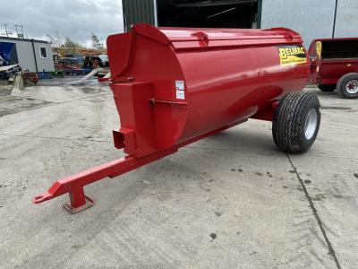 Belmac 4.5 Yard Muck Spreader