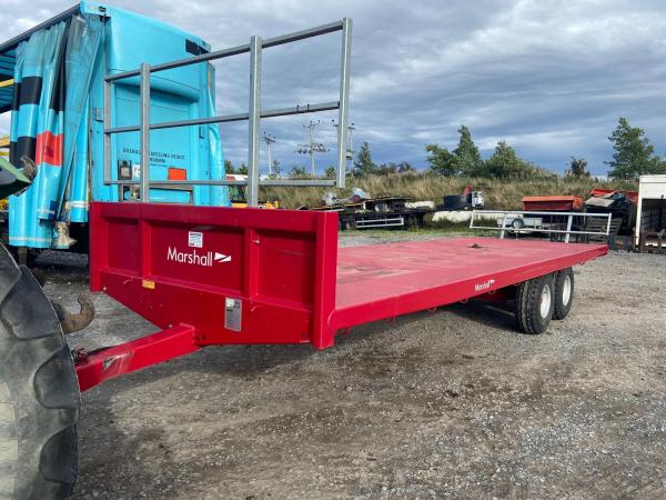 Marshall 25ft Bale Trailer