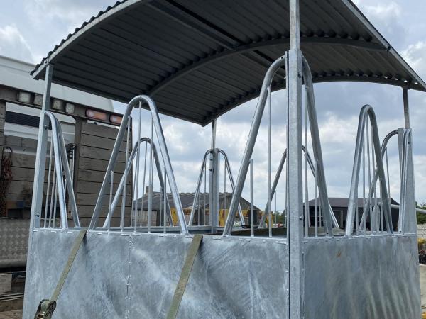 Galvanised Horse Feeder With Roof