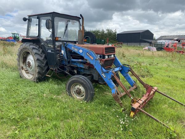 Case 685 2WD Tractor with Tanco Loader
